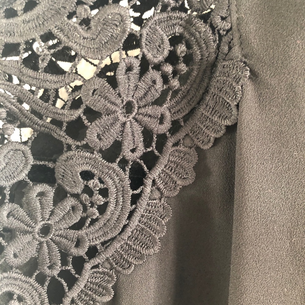 Blouse - Picture 3 of 4
